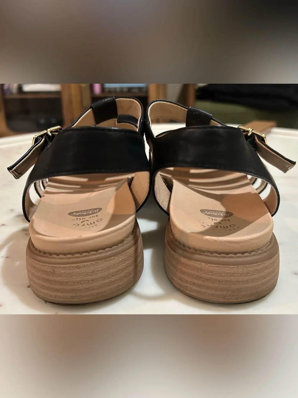Dr. Scholls stylish black